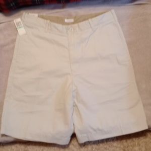 Men's VanHeusen khaki shorts
